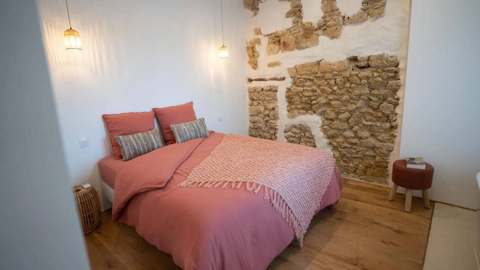 Appartement La Maison Des Lamanon à Salon-de-Provence France