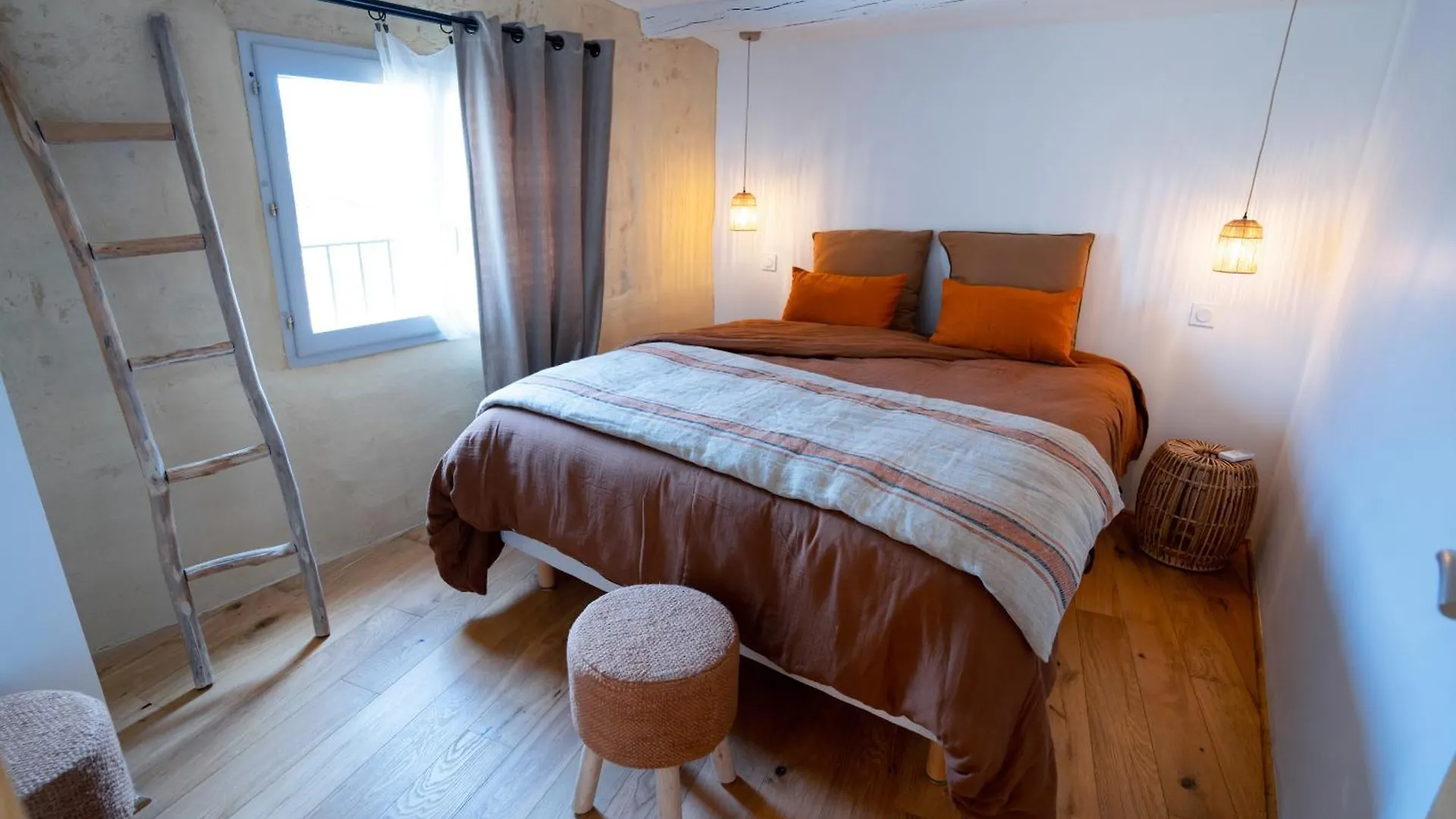 Appartement La Maison Des Lamanon à Salon-de-Provence