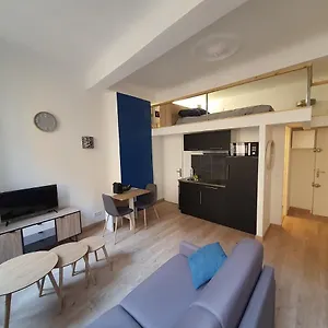 Hypercentre - Studio Rénové Pour 4 Pers Salon-de-Provence